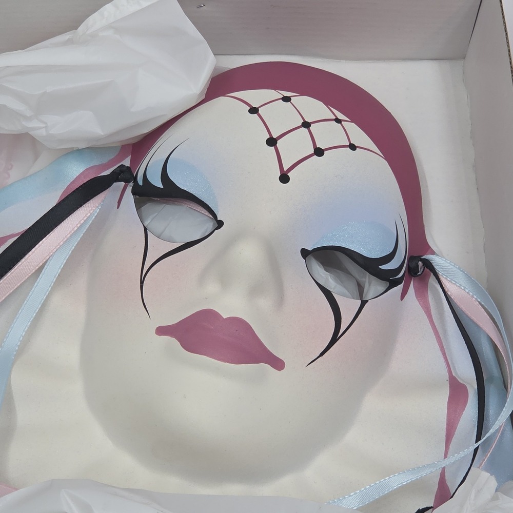 VTG Judith Anton? Signed Mardi Gras Mask Naghis New‎ Orleans Porcelain Mask